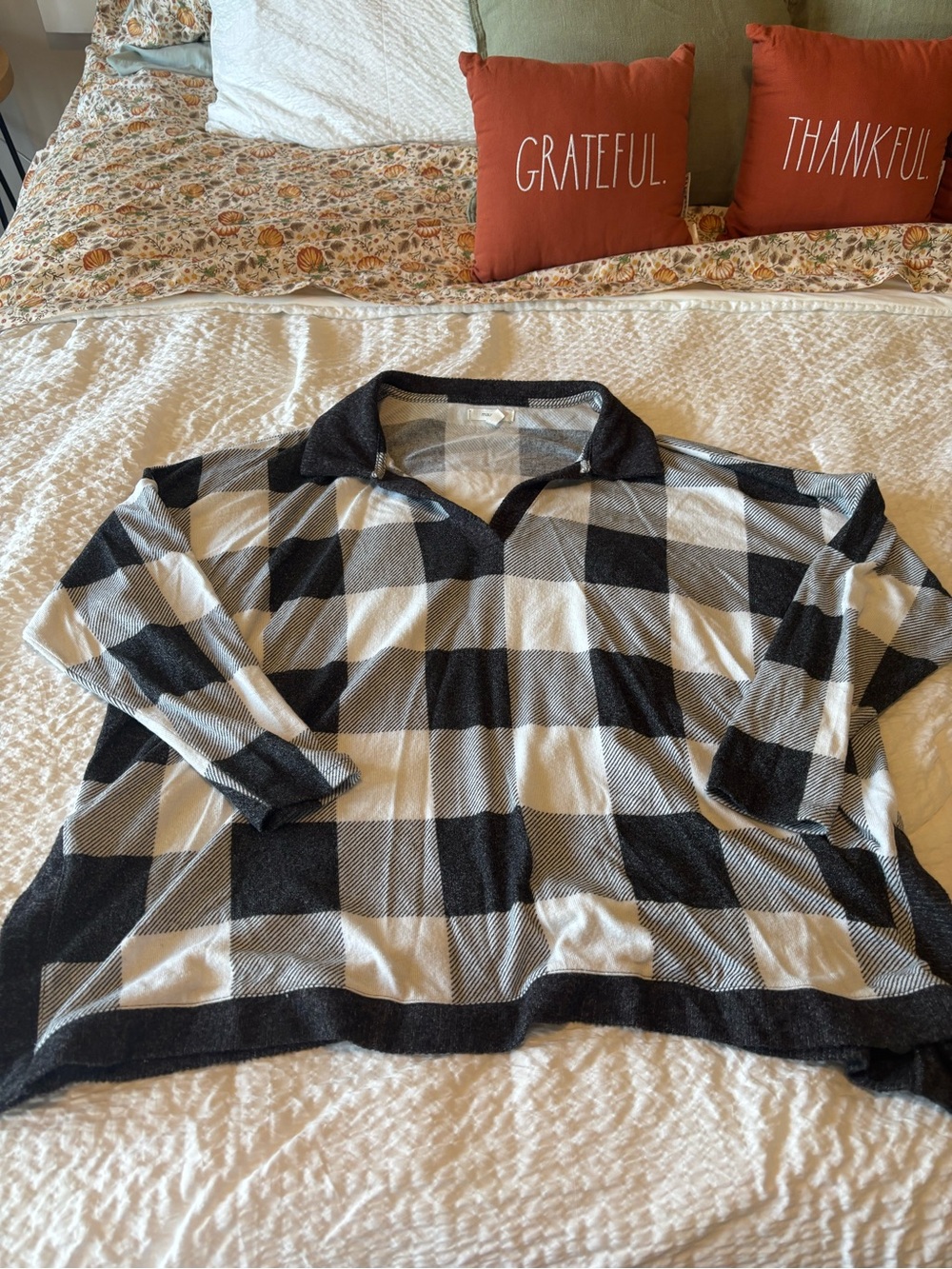 Black & White Buffalo Plaid Long-Sleeve Shirt